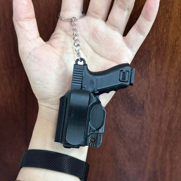 🔑 2026 3D Novelty Keychain — Pocket-Style & Cool