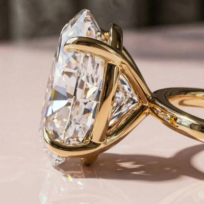 dht™⭐Oval Lab Grown Diamond Ring | Roman Column Vintage Band Design