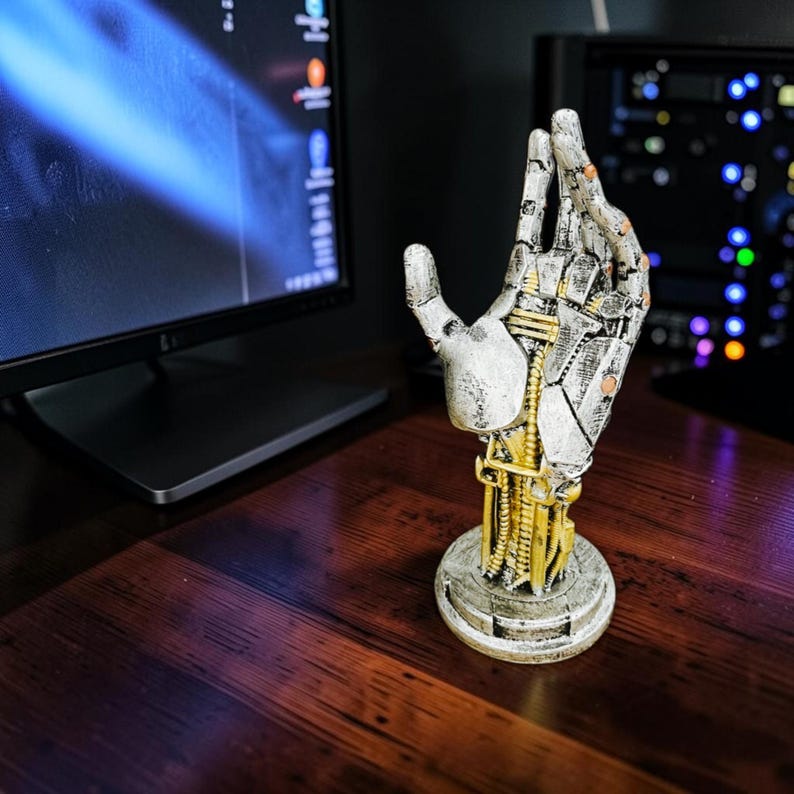 Cyberpunk Gaming Robot Hand  Controller Holder