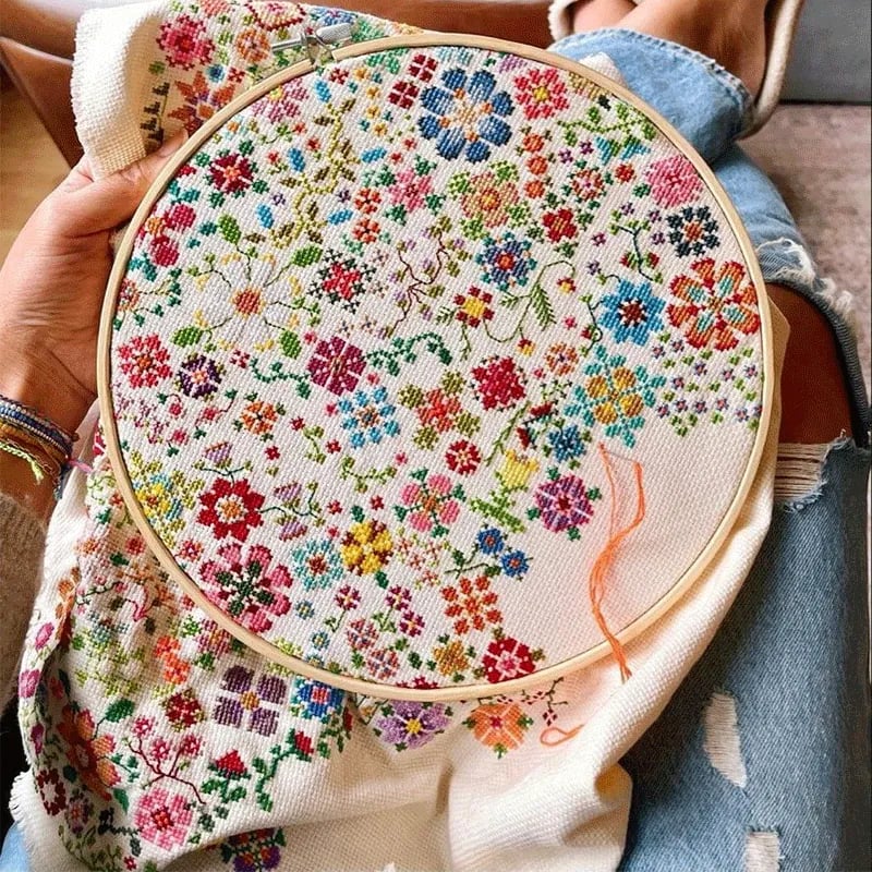 🌸 Bloom a Day Cross Stitch Set