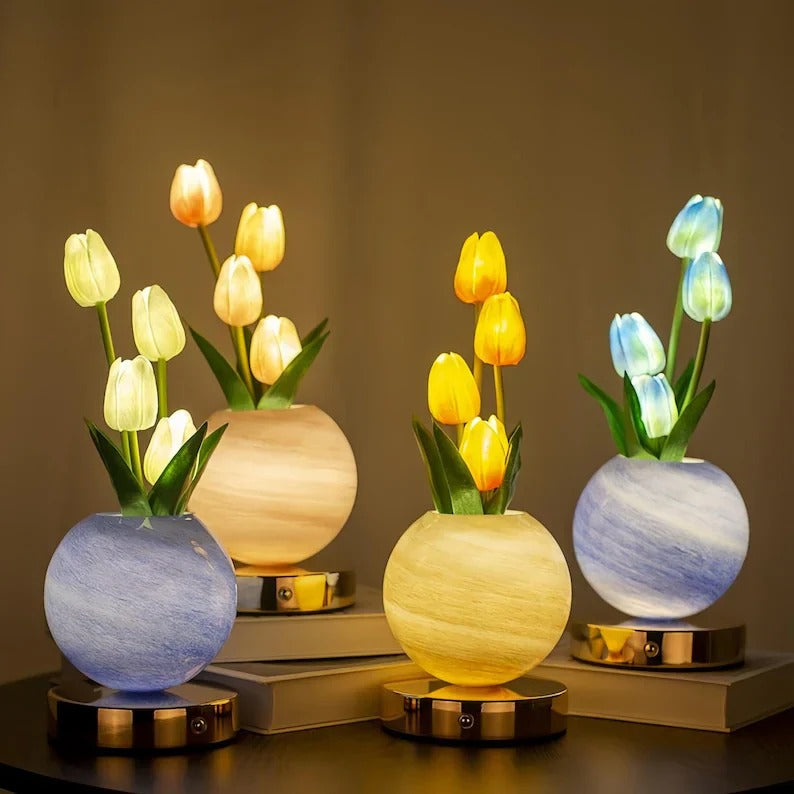 Three-Color Tulip Planet Night Light