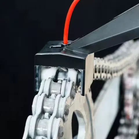 ⛓High Sales 2026 Motorcycle Chain Oiler（🎁Free With 3 Accessories）